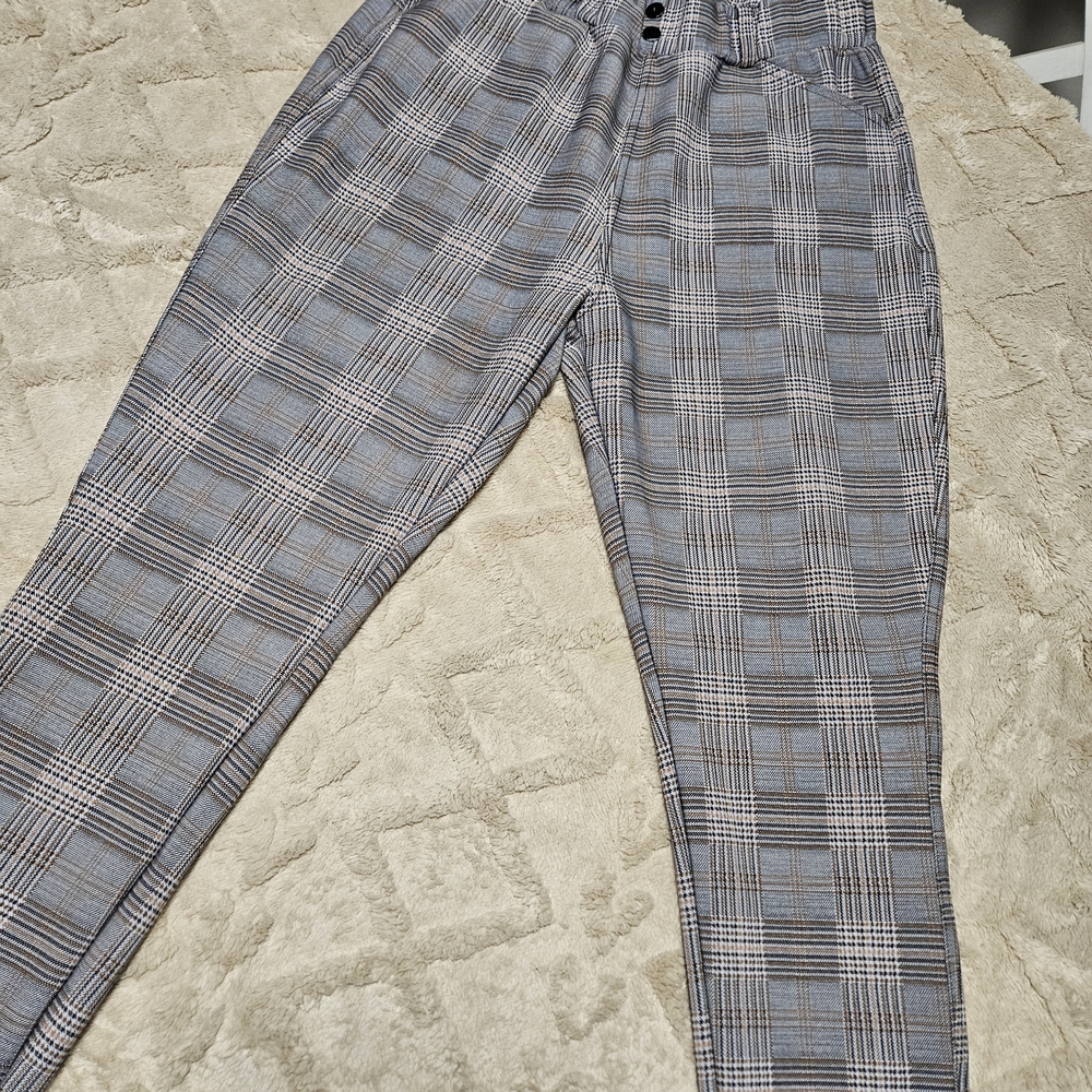 Stylish Gray Plaid Womans Pants